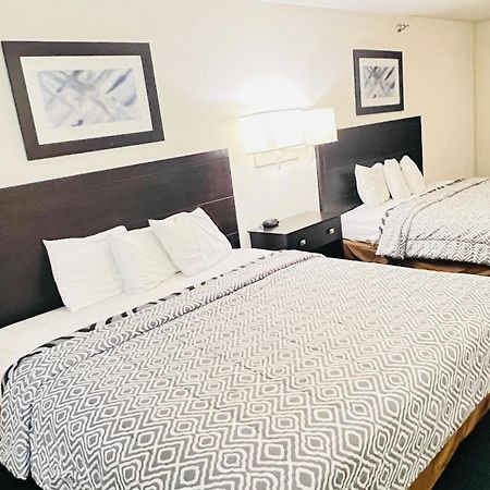 Pinckneyville Inn And Suites Εξωτερικό φωτογραφία