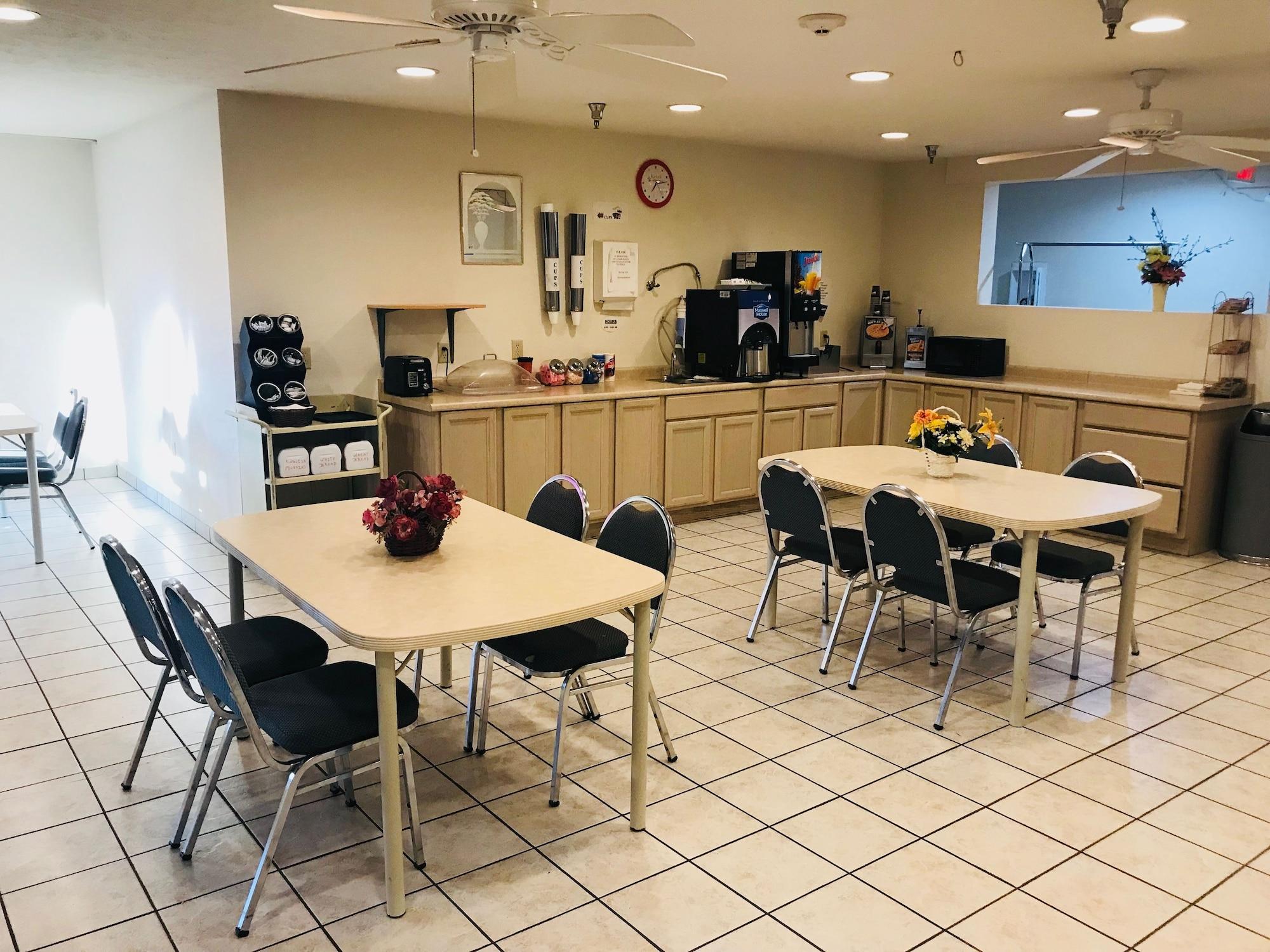 Pinckneyville Inn And Suites Εξωτερικό φωτογραφία