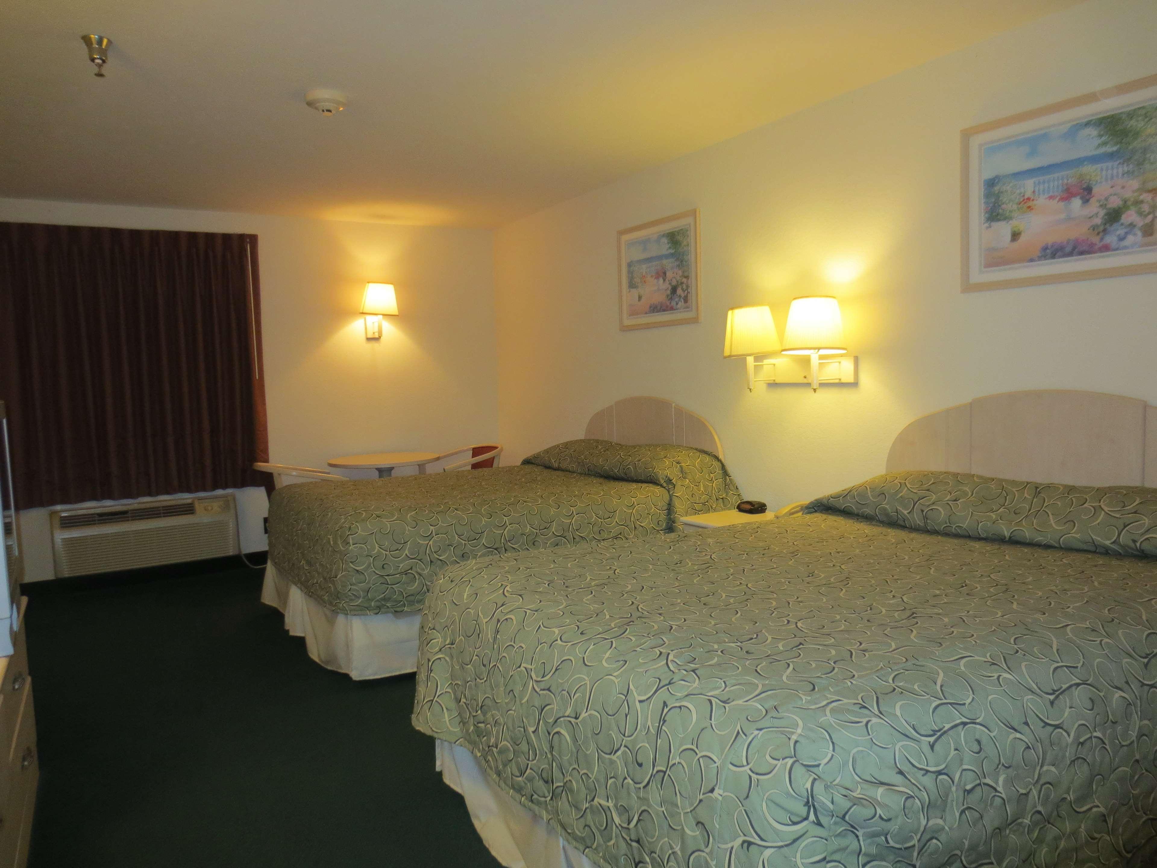 Pinckneyville Inn And Suites Εξωτερικό φωτογραφία