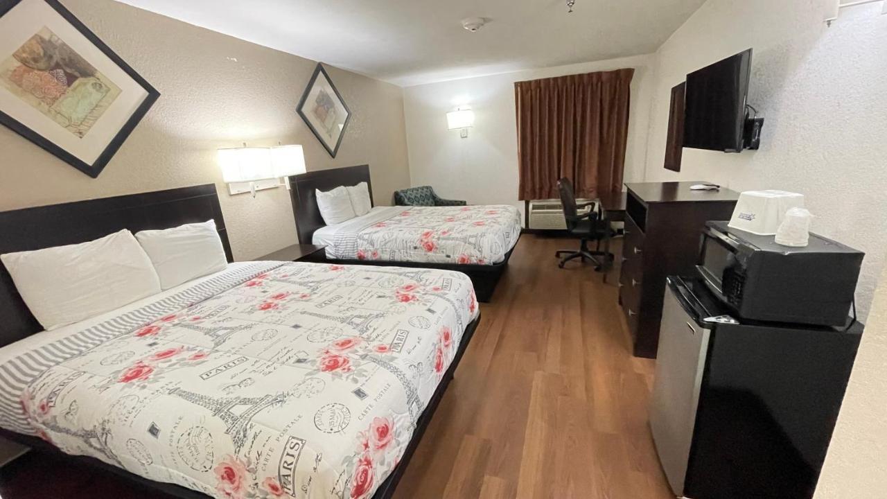 Pinckneyville Inn And Suites Εξωτερικό φωτογραφία