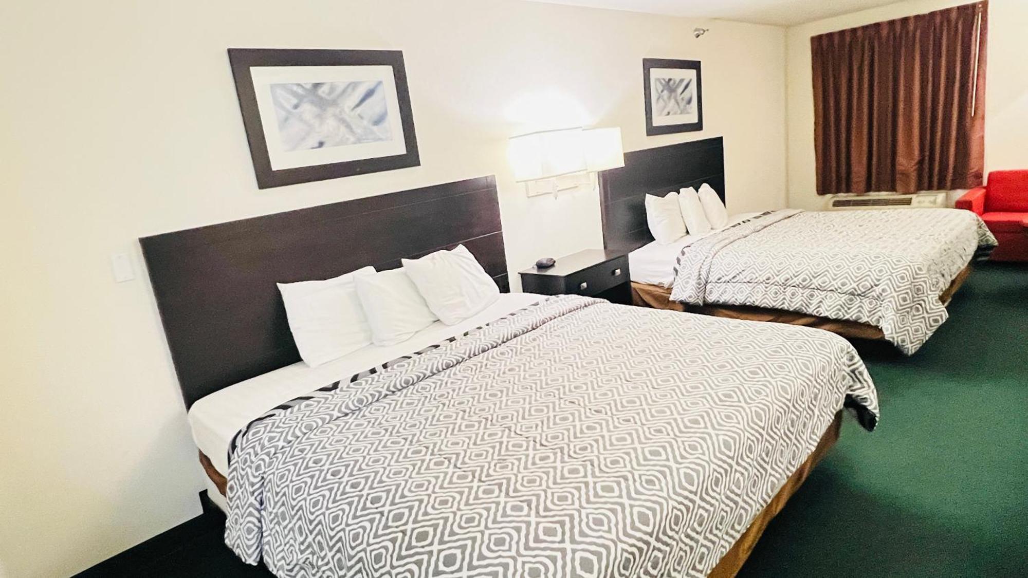 Pinckneyville Inn And Suites Εξωτερικό φωτογραφία