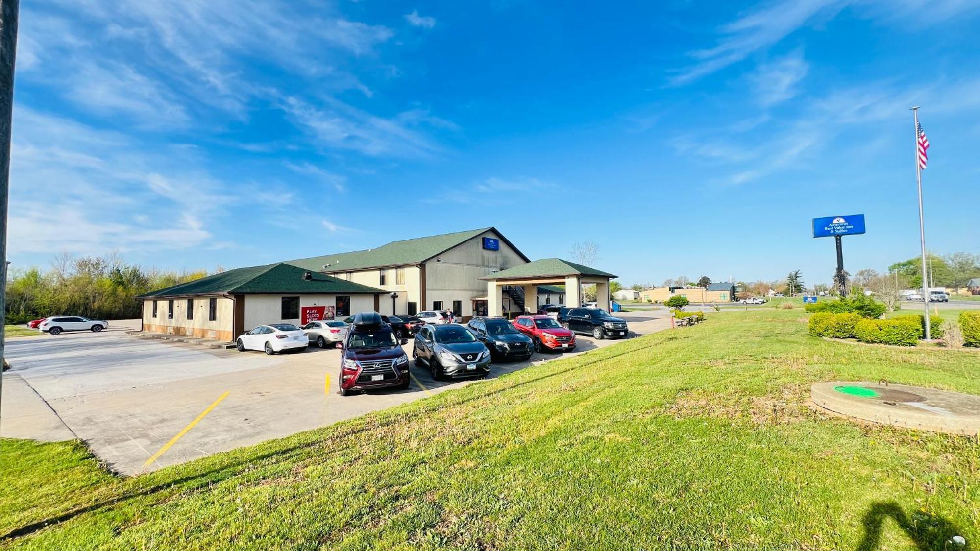 Pinckneyville Inn And Suites Εξωτερικό φωτογραφία