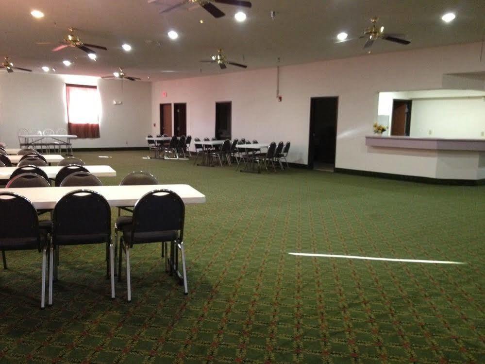 Pinckneyville Inn And Suites Εξωτερικό φωτογραφία